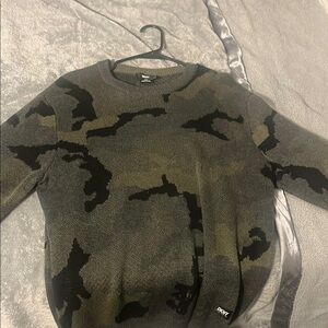 DKNY Black and Green Crewneck Sweater